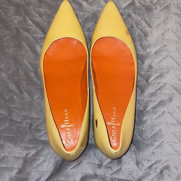 Classic Pumps Cole Haan New With Tags - some scuffs - Picture 1 of 5